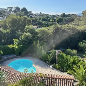 Independent One Bedroom Appartement Antibes